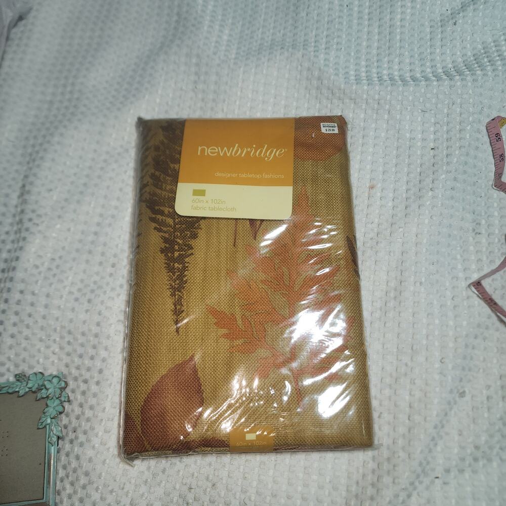 NEWBRIDGE NWT FALL HARVEST 60" x 102" CLOTH TABLECLOTH UNOPENED
